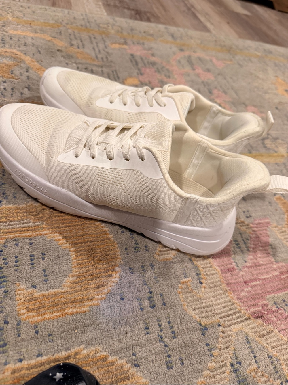 AEROSOLES Cream White Knit Athletic Sneakers